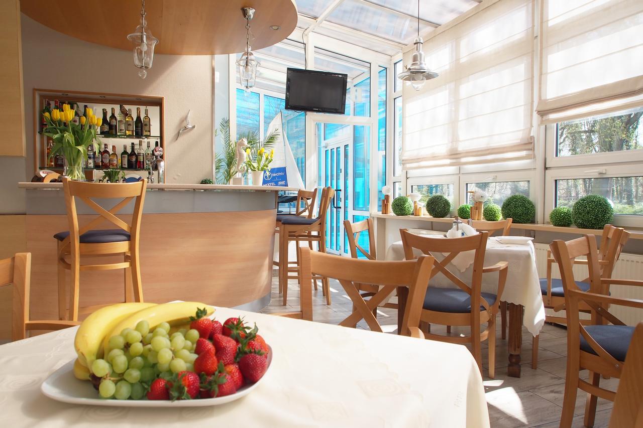Elpak Swinoujscie公寓式酒店 外观 照片